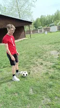Dubnová schůzka